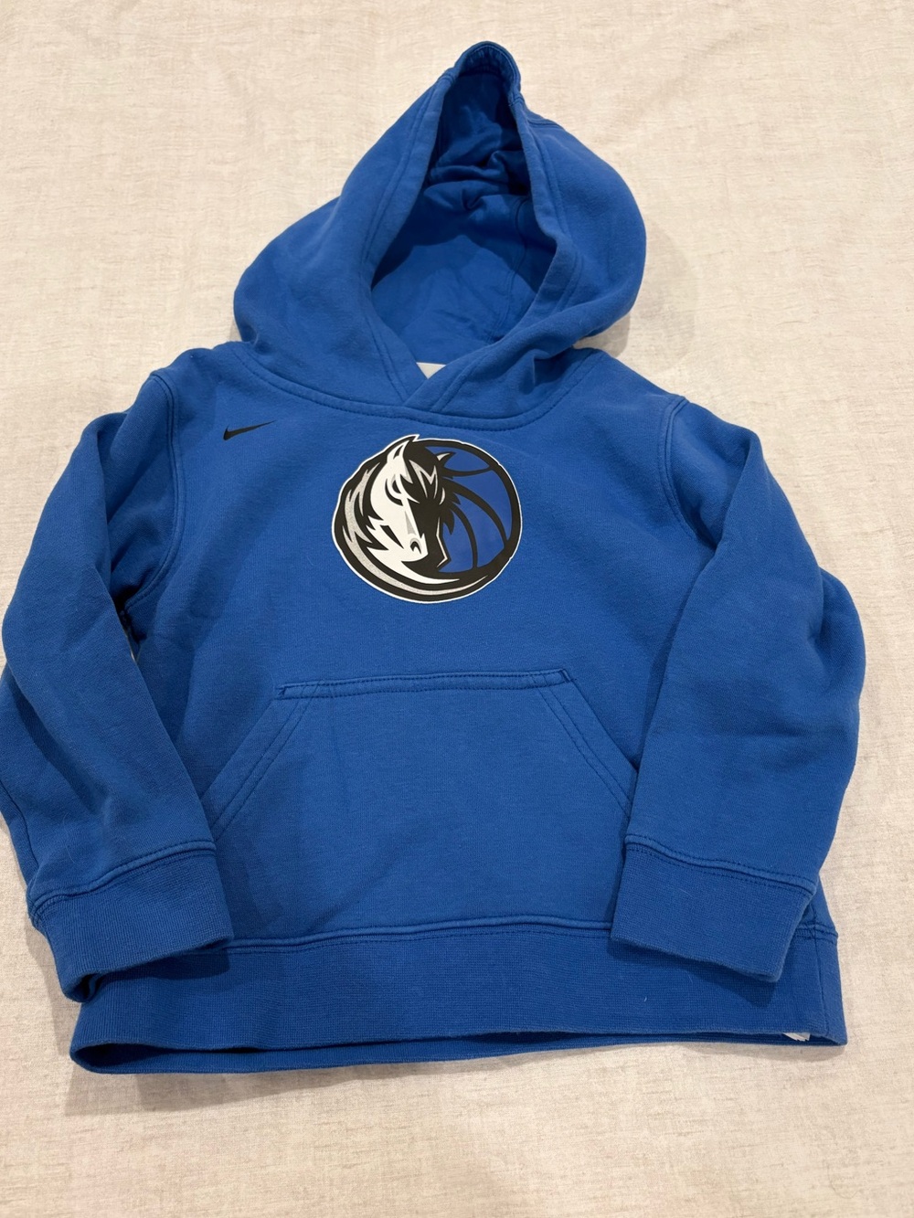 Nike Dallas Mavericks Youth Fleece Hoodie Sweatshirt EUC Size 4T
